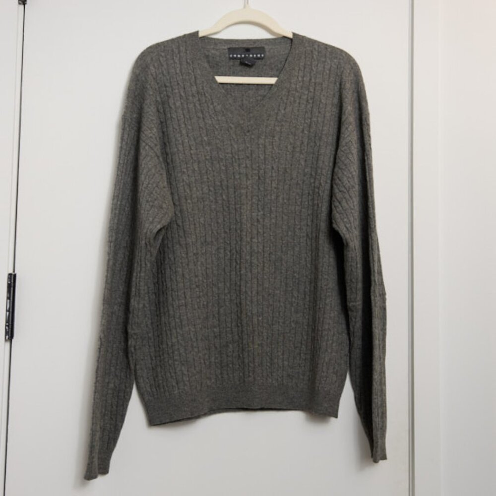 Consensus 100% Cashmere Sweater - Size Large
